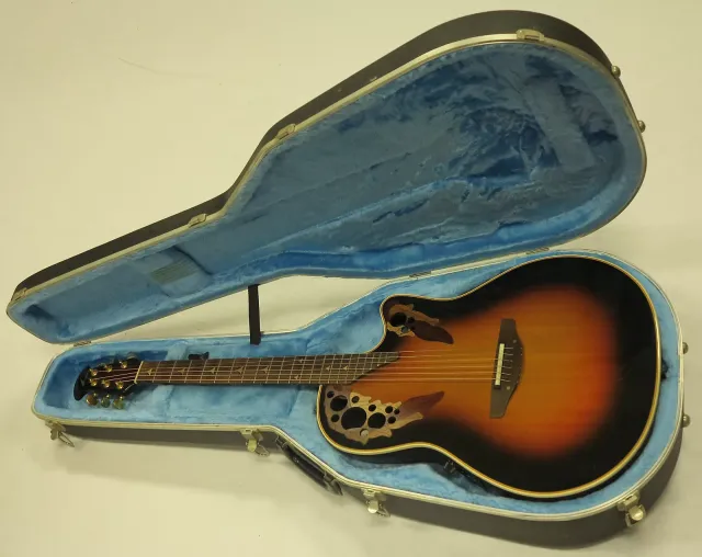 Ovation Elite 1868